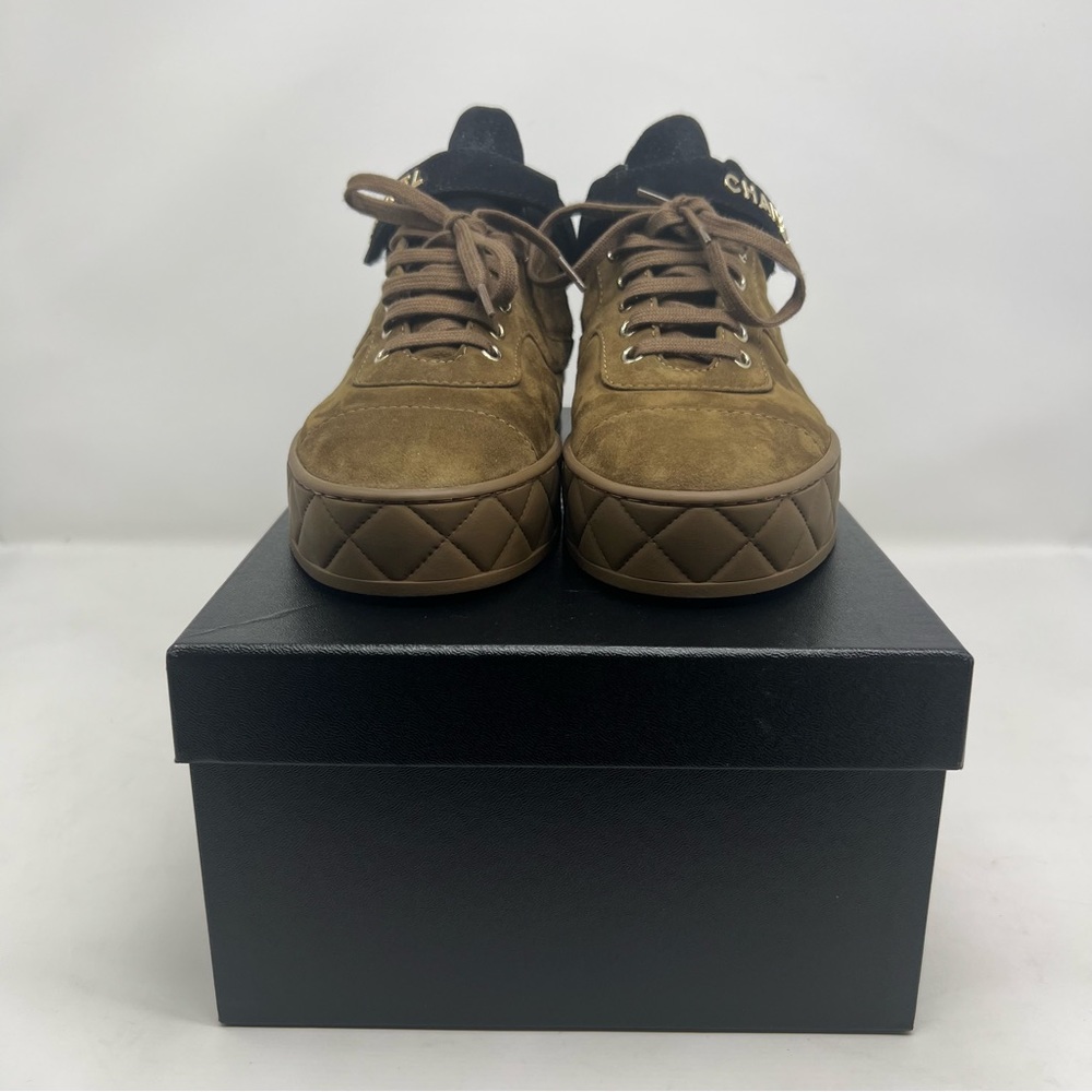 Chanel Suede Logo Strap Low Top Sneakers Size 41.5 / 10.5 NEW WITH BOX - Picture 3 of 16